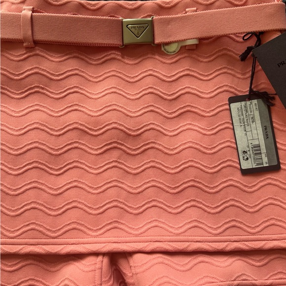 Prada Jacquard Belted Waist Shorts
skort 44 - Picture 14 of 15